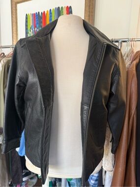 Vintage GAP Black Leather Bomber Jacket